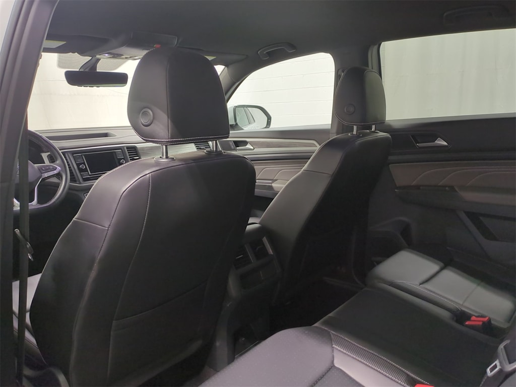 2022 Volkswagen Atlas SE 13