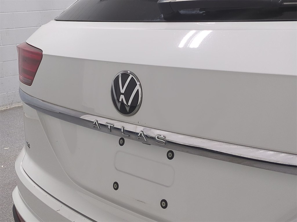 2022 Volkswagen Atlas SE 26