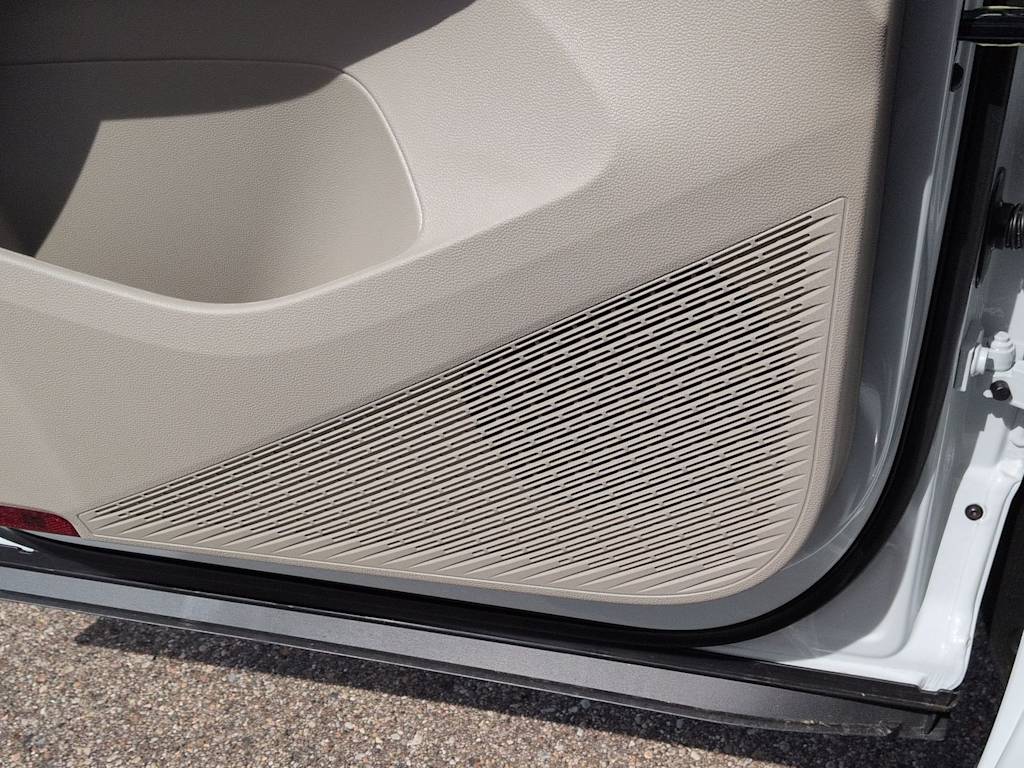 Thumbnail: 2026 Volkswagen Atlas - 42