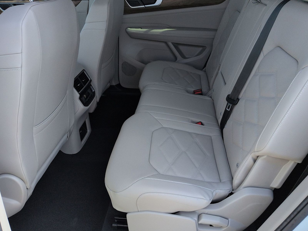 Thumbnail: 2026 Volkswagen Atlas - 35