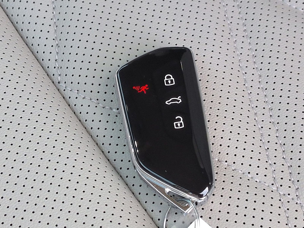 Thumbnail: 2026 Volkswagen Atlas - 19