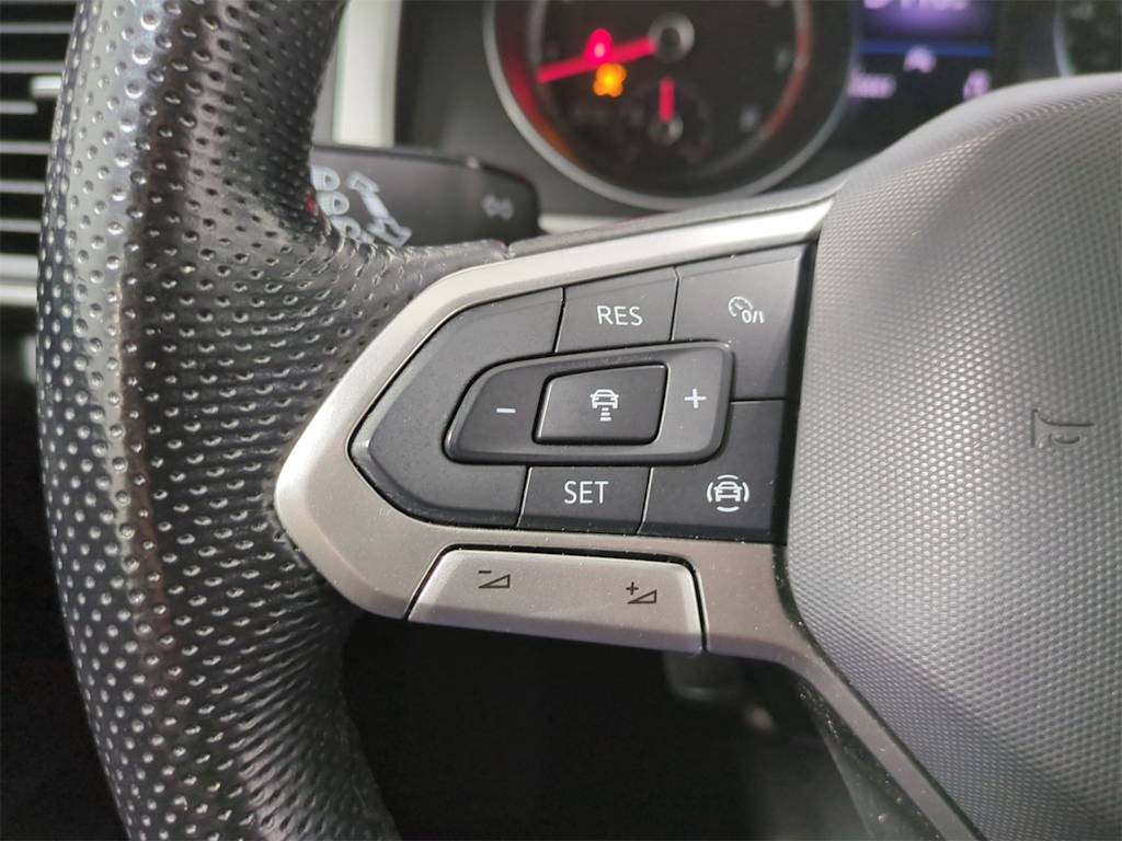 2021 Volkswagen Atlas SE 29