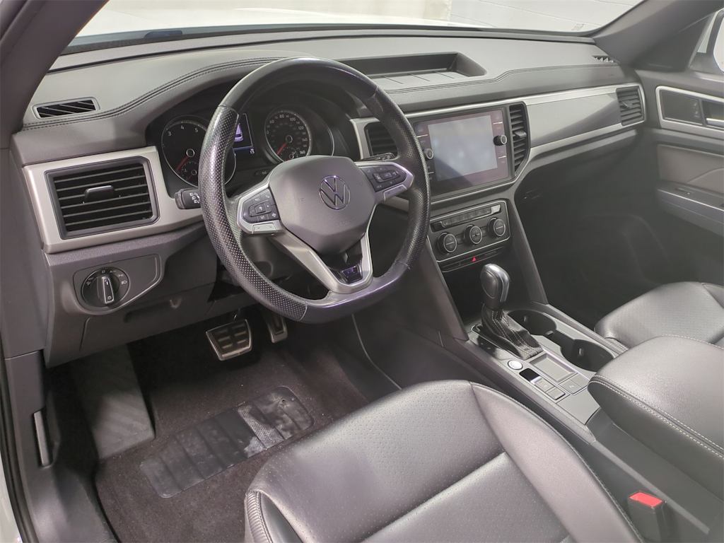 2021 Volkswagen Atlas SE 2