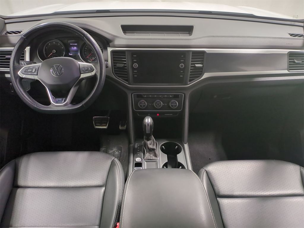 2021 Volkswagen Atlas SE 9