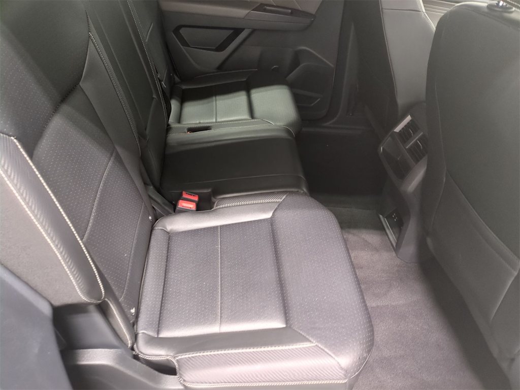 2021 Volkswagen Atlas SE 28