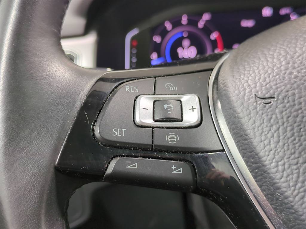 Thumbnail: 2019 Volkswagen Atlas - 32