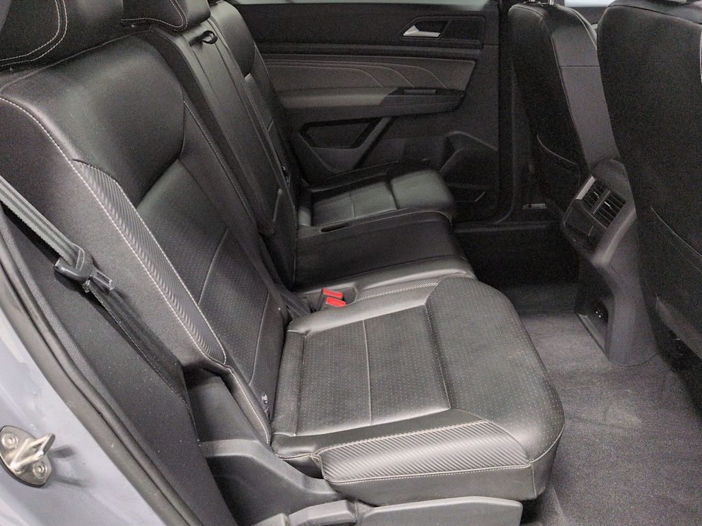 Thumbnail: 2021 Volkswagen Atlas - 28