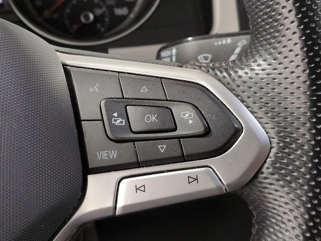 Thumbnail: 2021 Volkswagen Atlas - 31