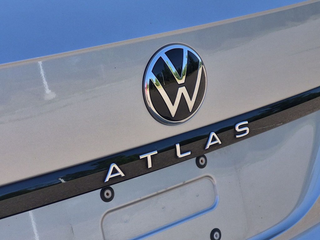 Thumbnail: 2023 Volkswagen Atlas - 7