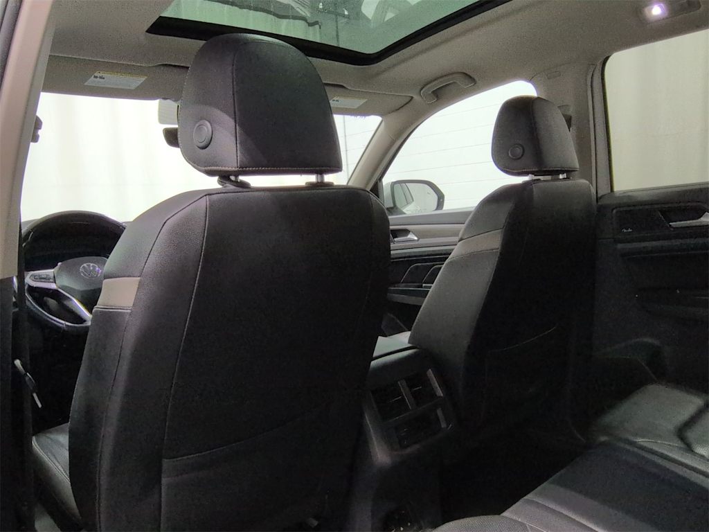 Thumbnail: 2021 Volkswagen Atlas - 13