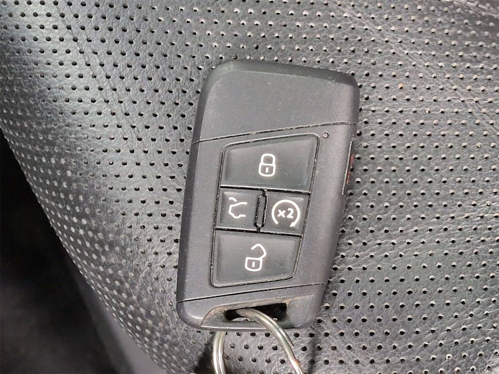 Thumbnail: 2021 Volkswagen Atlas - 19