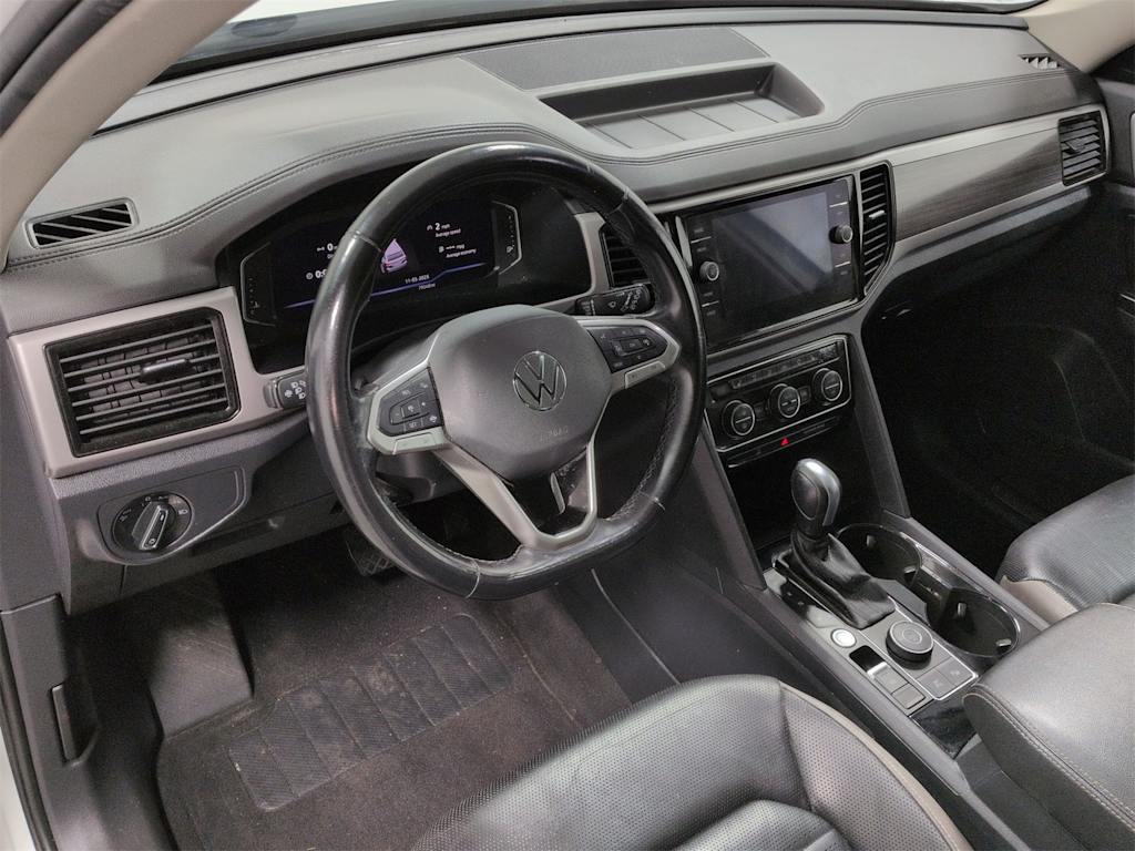 Thumbnail: 2021 Volkswagen Atlas - 2