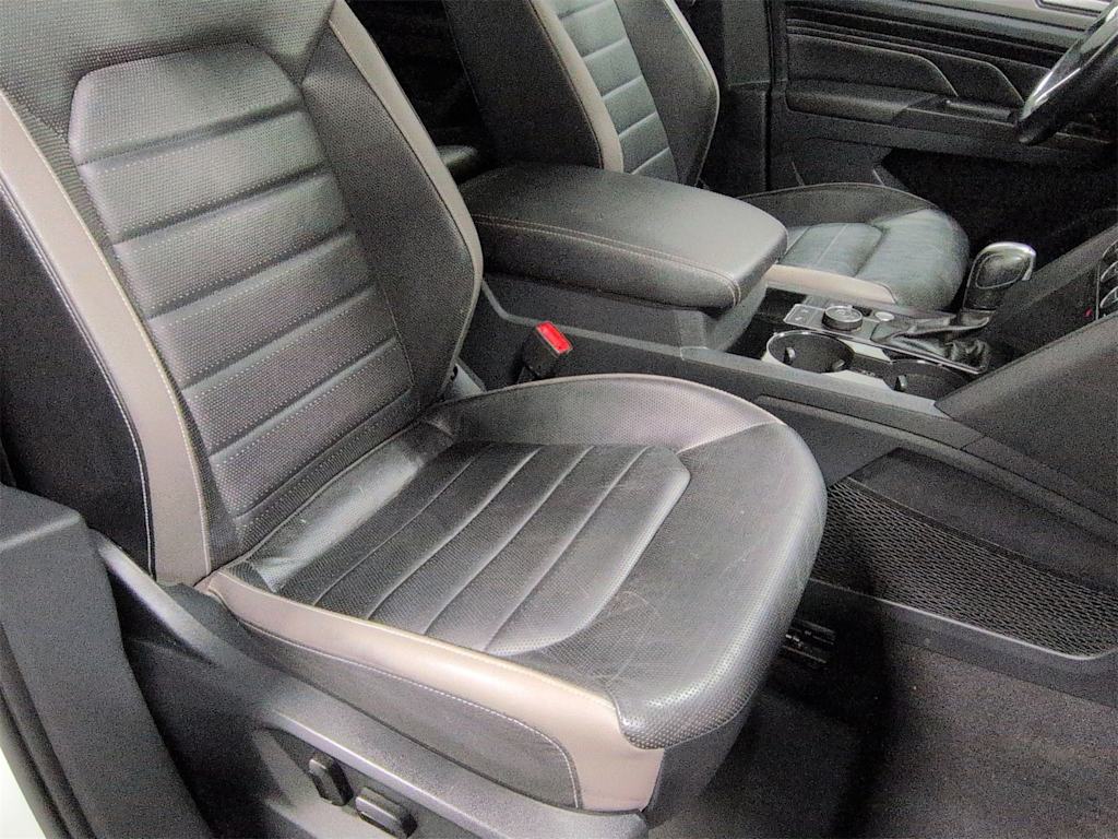 Thumbnail: 2021 Volkswagen Atlas - 31