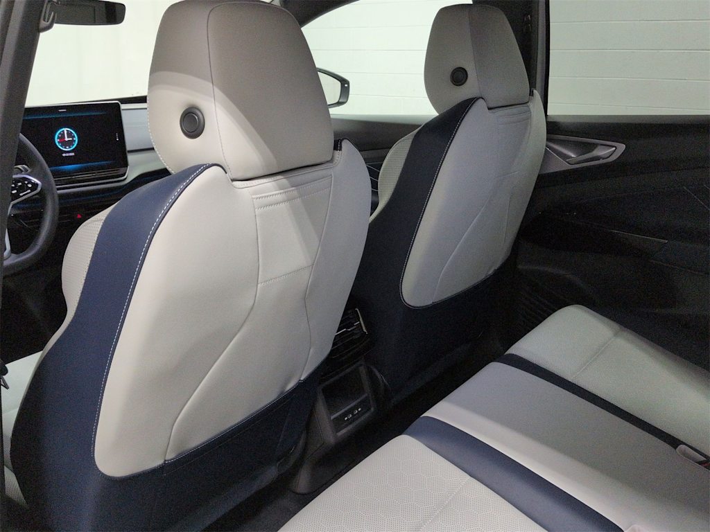 Thumbnail: 2025 Volkswagen ID.4 - 13