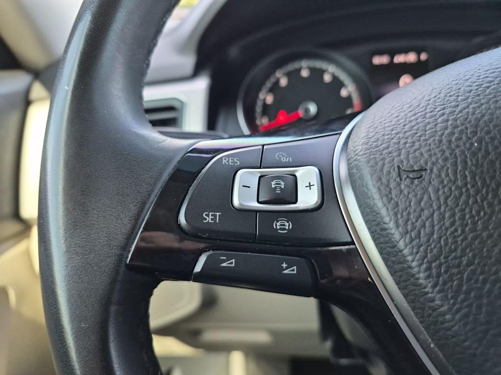 Thumbnail: 2019 Volkswagen Atlas - 28