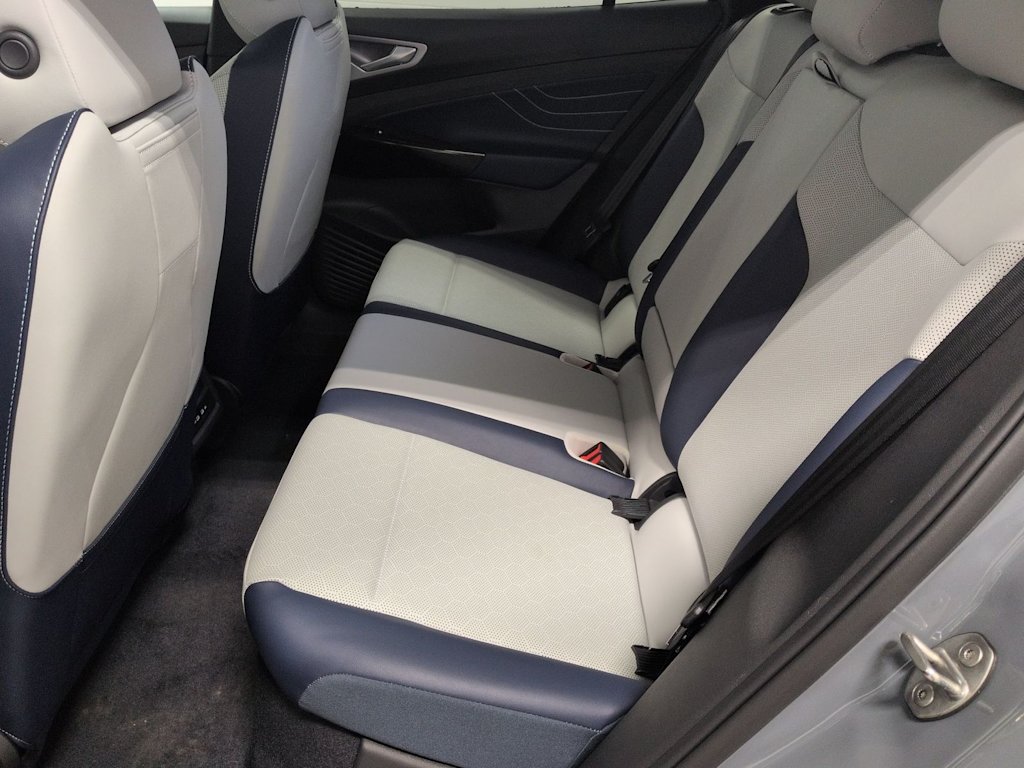 Thumbnail: 2025 Volkswagen ID.4 - 27