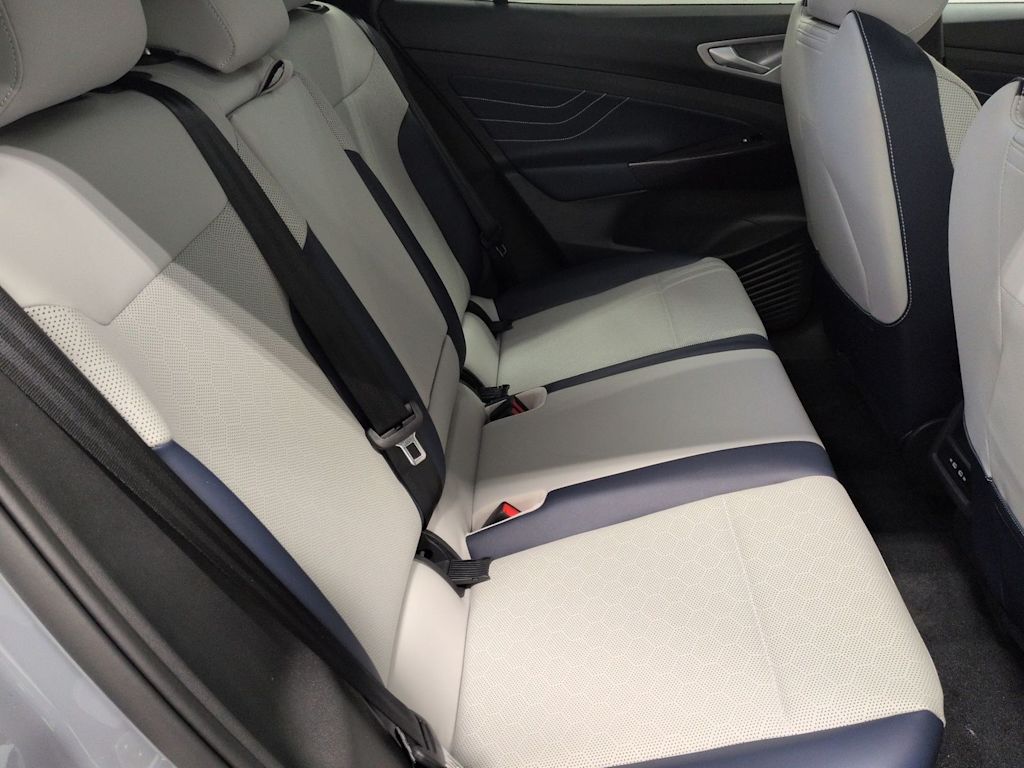 Thumbnail: 2025 Volkswagen ID.4 - 28