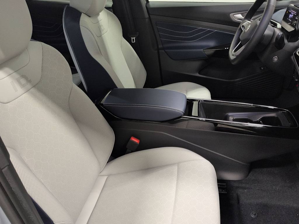 Thumbnail: 2025 Volkswagen ID.4 - 12