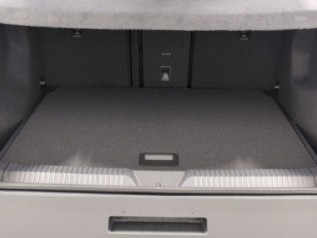 Thumbnail: 2025 Volkswagen ID.4 - 16