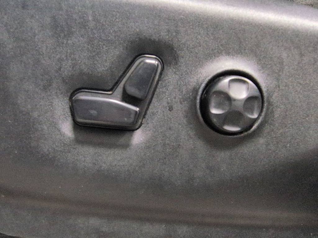 Thumbnail: 2019 Chrysler Pacifica - 27