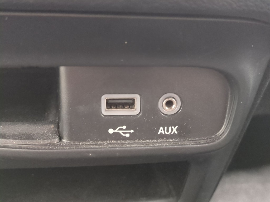 Thumbnail: 2019 Chrysler Pacifica - 33