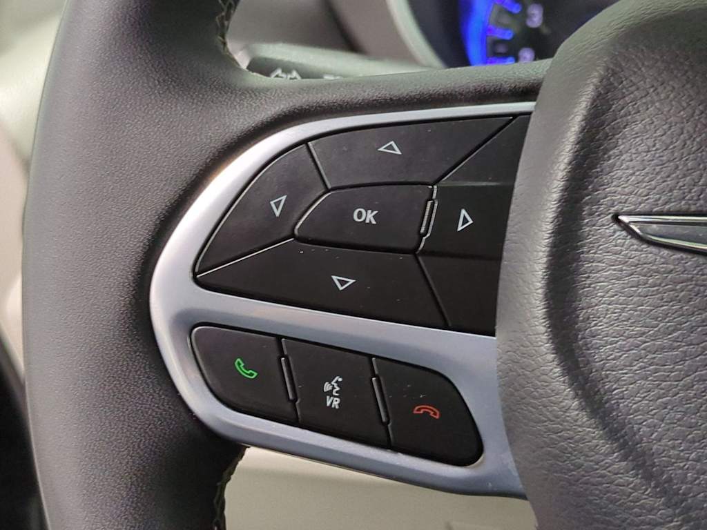 Thumbnail: 2024 Chrysler Pacifica - 29