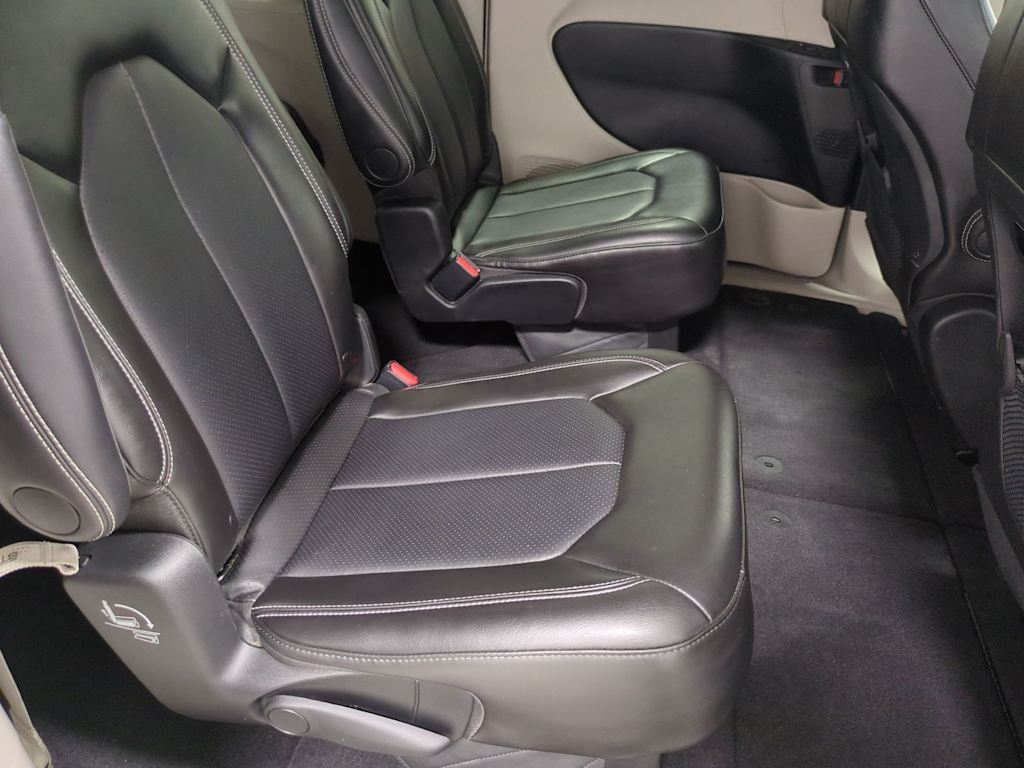 Thumbnail: 2024 Chrysler Pacifica - 27
