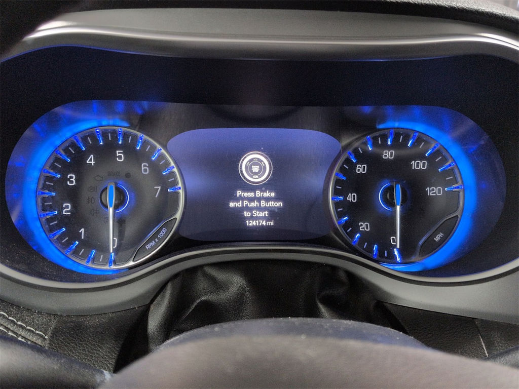 Thumbnail: 2020 Chrysler Pacifica - 37