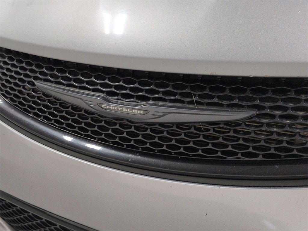 Thumbnail: 2020 Chrysler Pacifica - 7