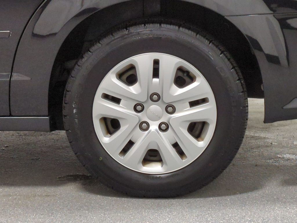 Thumbnail: 2016 Dodge Grand Caravan - 8