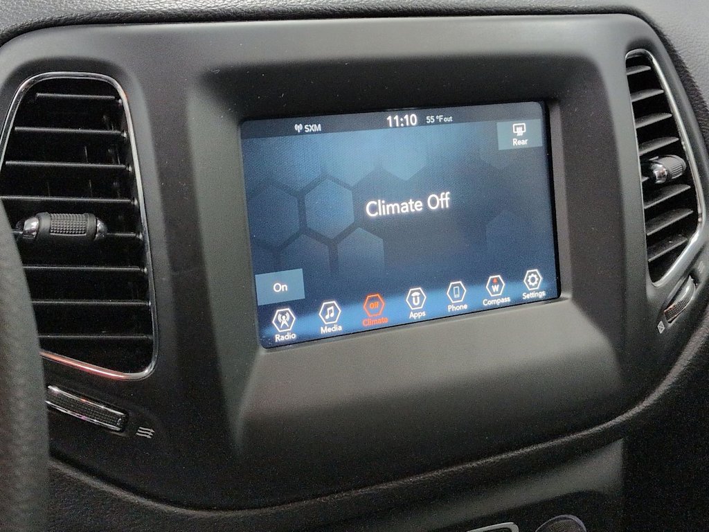 Thumbnail: 2020 Jeep Compass - 15