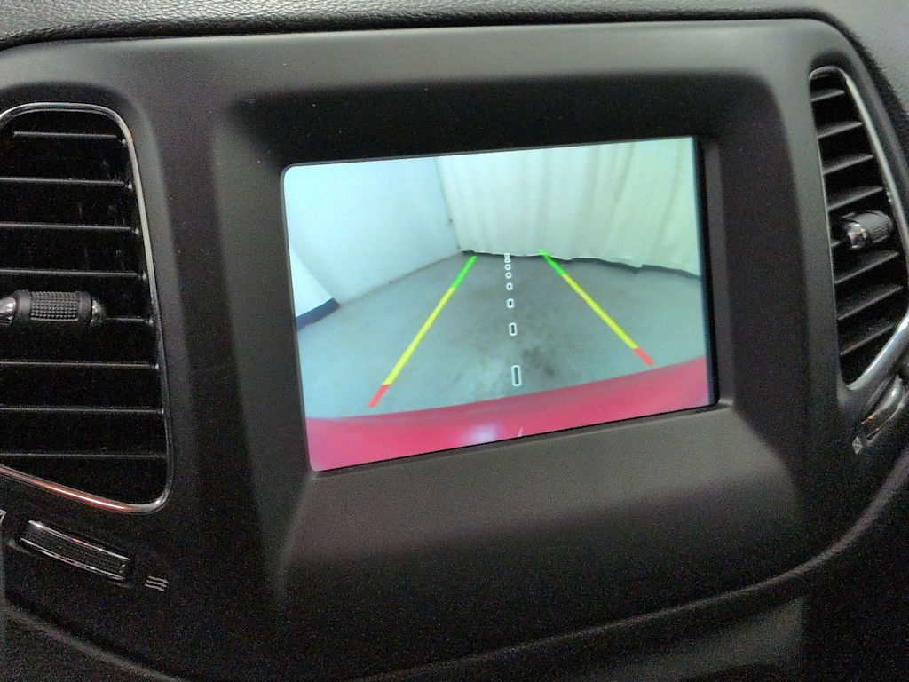 Thumbnail: 2020 Jeep Compass - 31