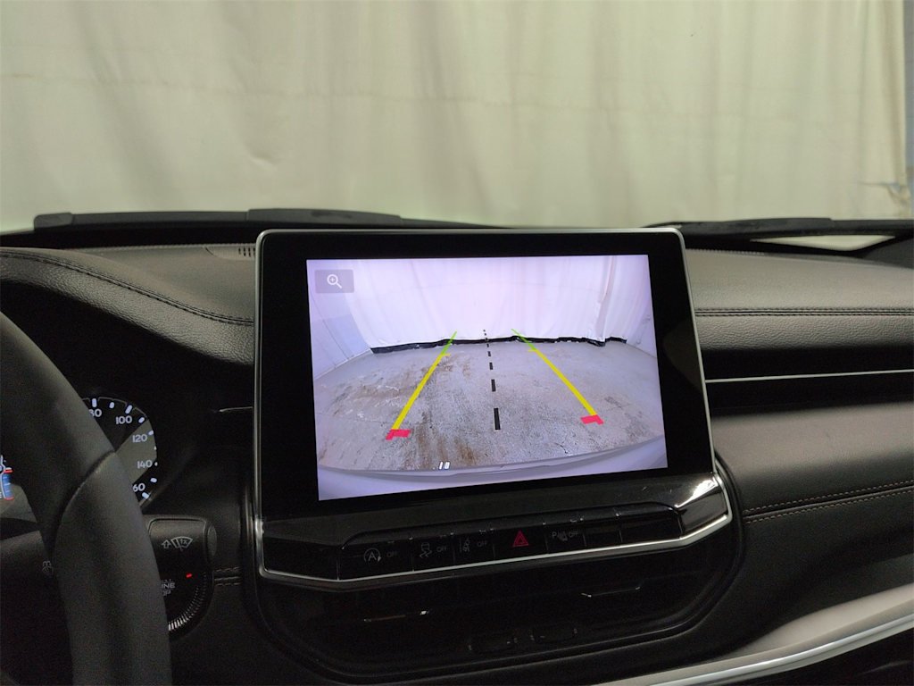 Thumbnail: 2023 Jeep Compass - 33