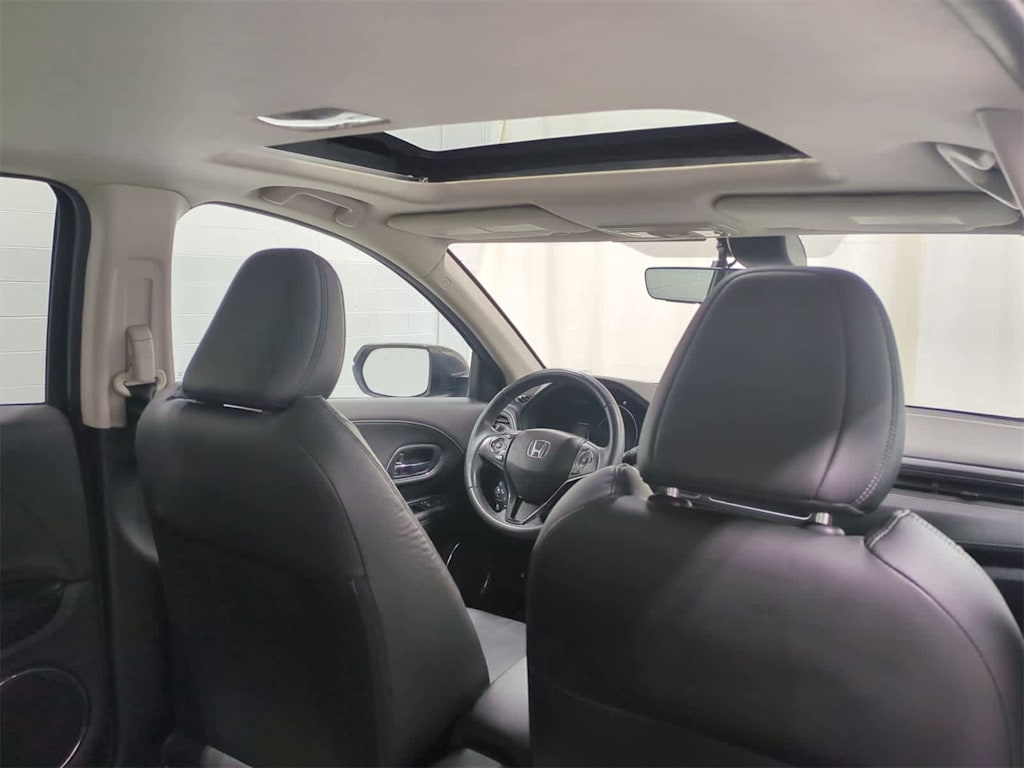 Thumbnail: 2019 Honda HR-V - 31