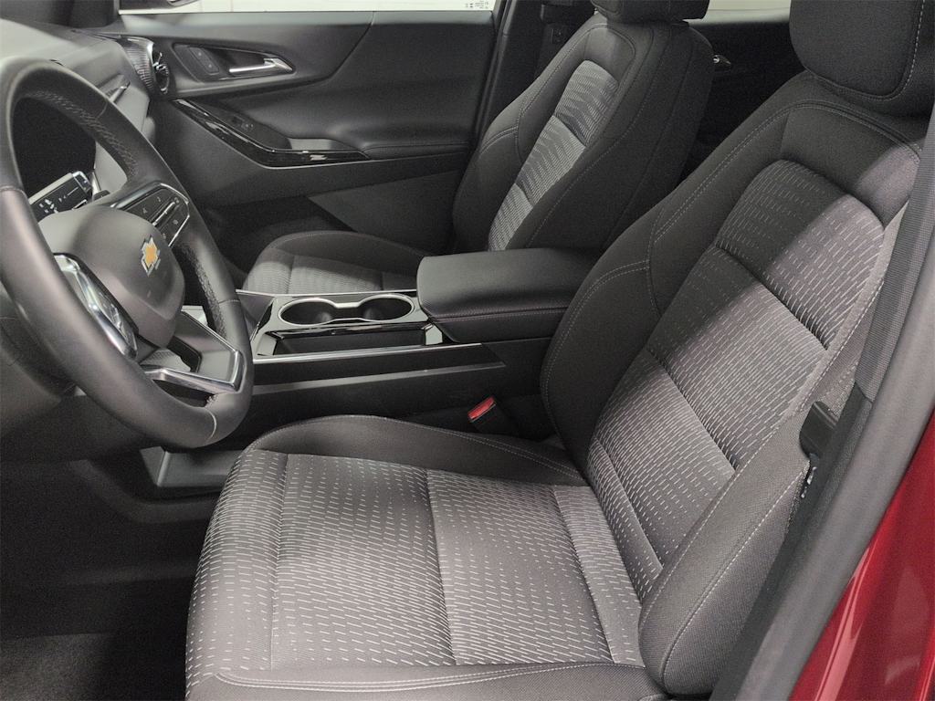 Thumbnail: 2025 Chevrolet Equinox - 11