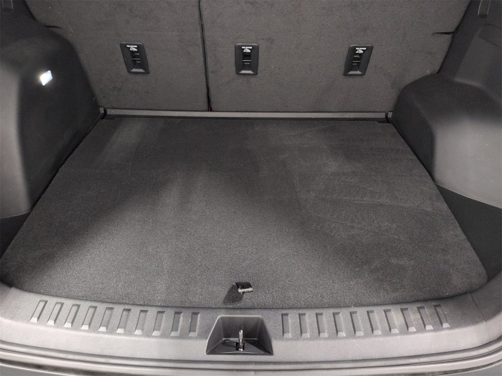 Thumbnail: 2025 Chevrolet Equinox - 17