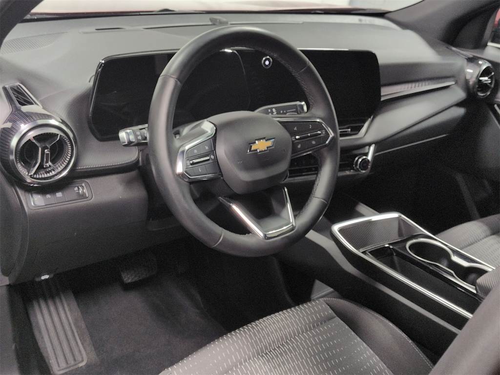 Thumbnail: 2025 Chevrolet Equinox - 2