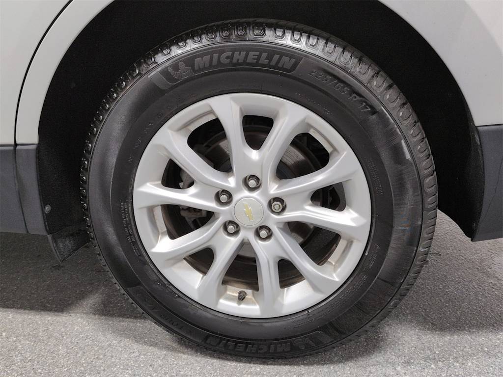 Thumbnail: 2019 Chevrolet Equinox - 8