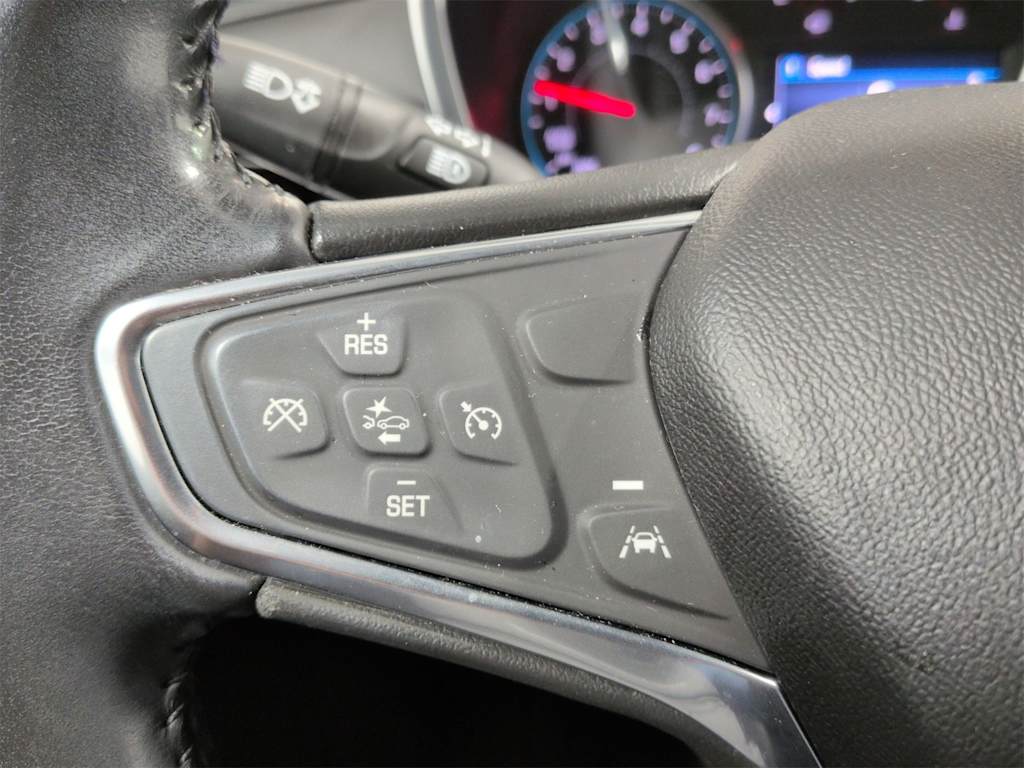Thumbnail: 2019 Chevrolet Equinox - 32