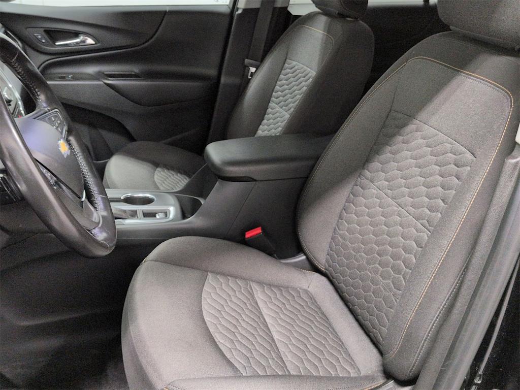 Thumbnail: 2021 Chevrolet Equinox - 11