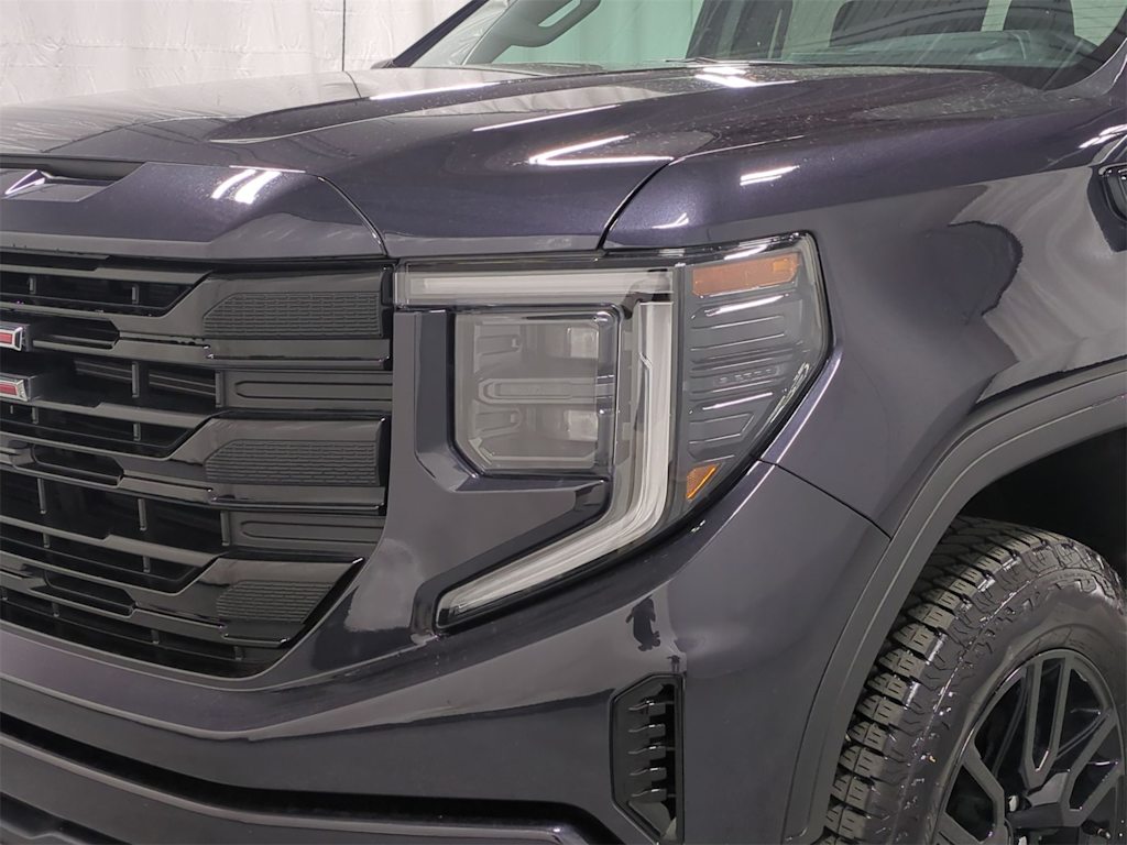 2025 GMC Sierra 1500 Elevation 25