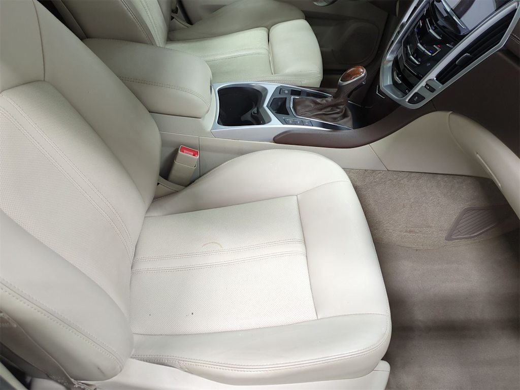 2015 Cadillac SRX Luxury 31
