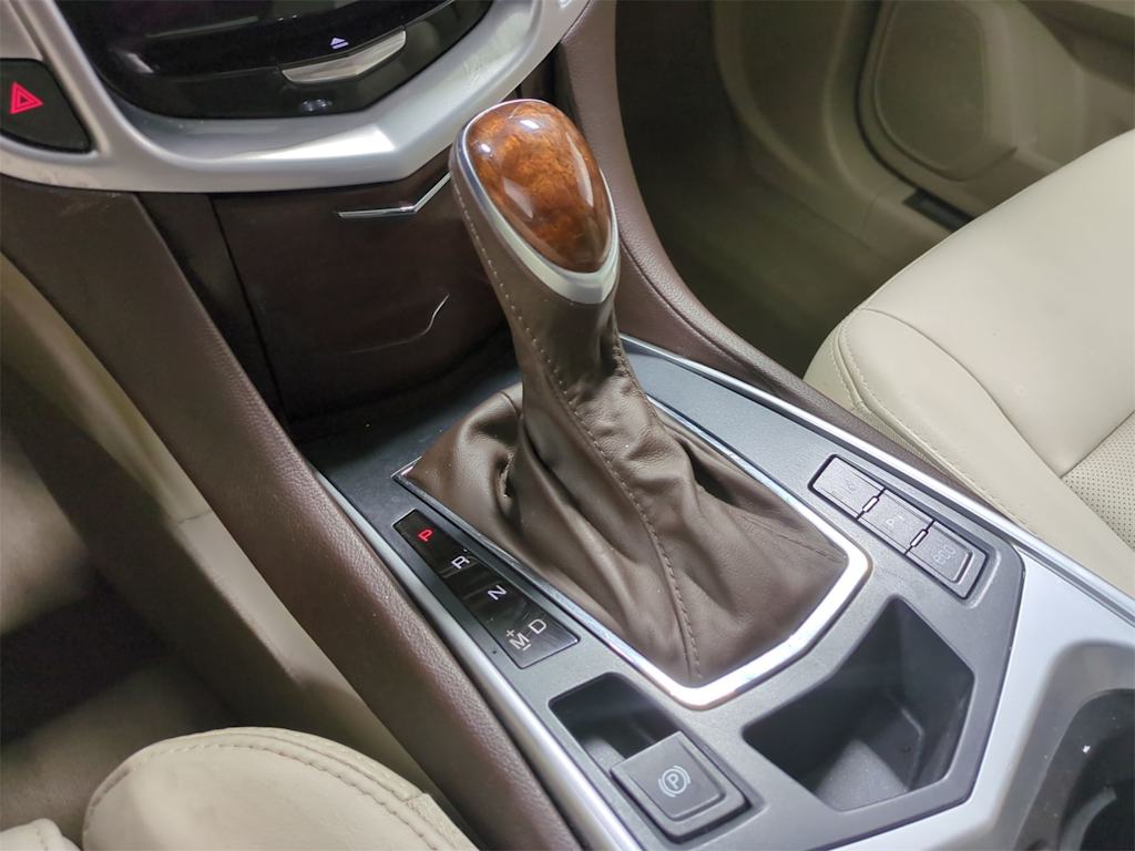 2015 Cadillac SRX Luxury 39