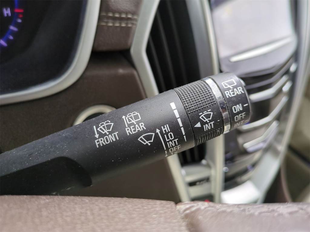 2015 Cadillac SRX Luxury 34
