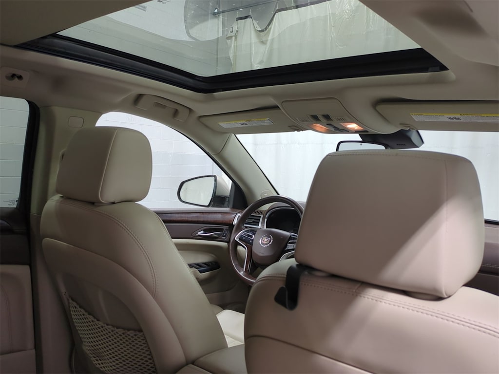 2015 Cadillac SRX Luxury 30