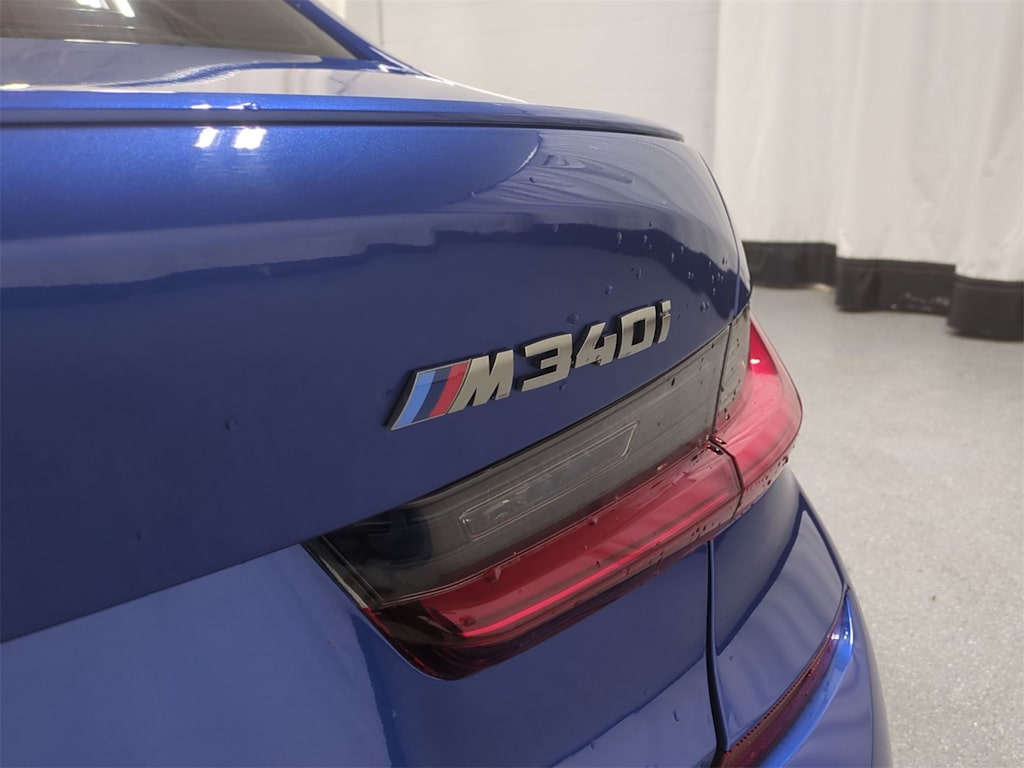 Thumbnail: 2021 BMW 3 Series - 25