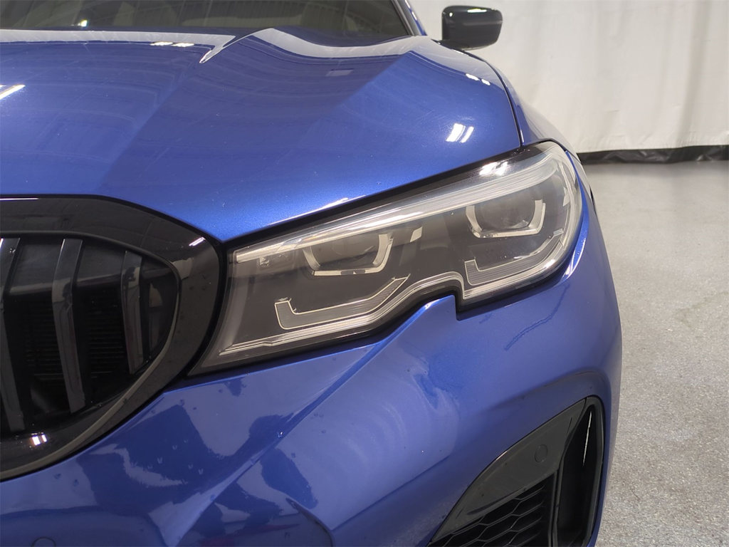 Thumbnail: 2021 BMW 3 Series - 24