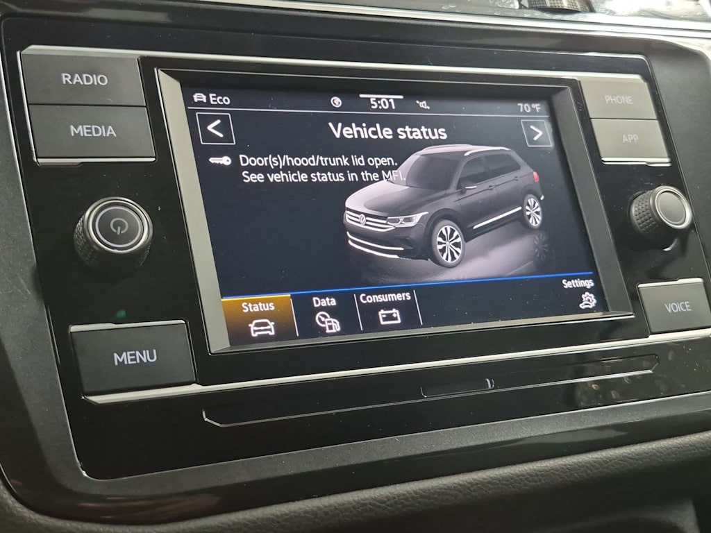 Thumbnail: 2022 Volkswagen Tiguan - 15