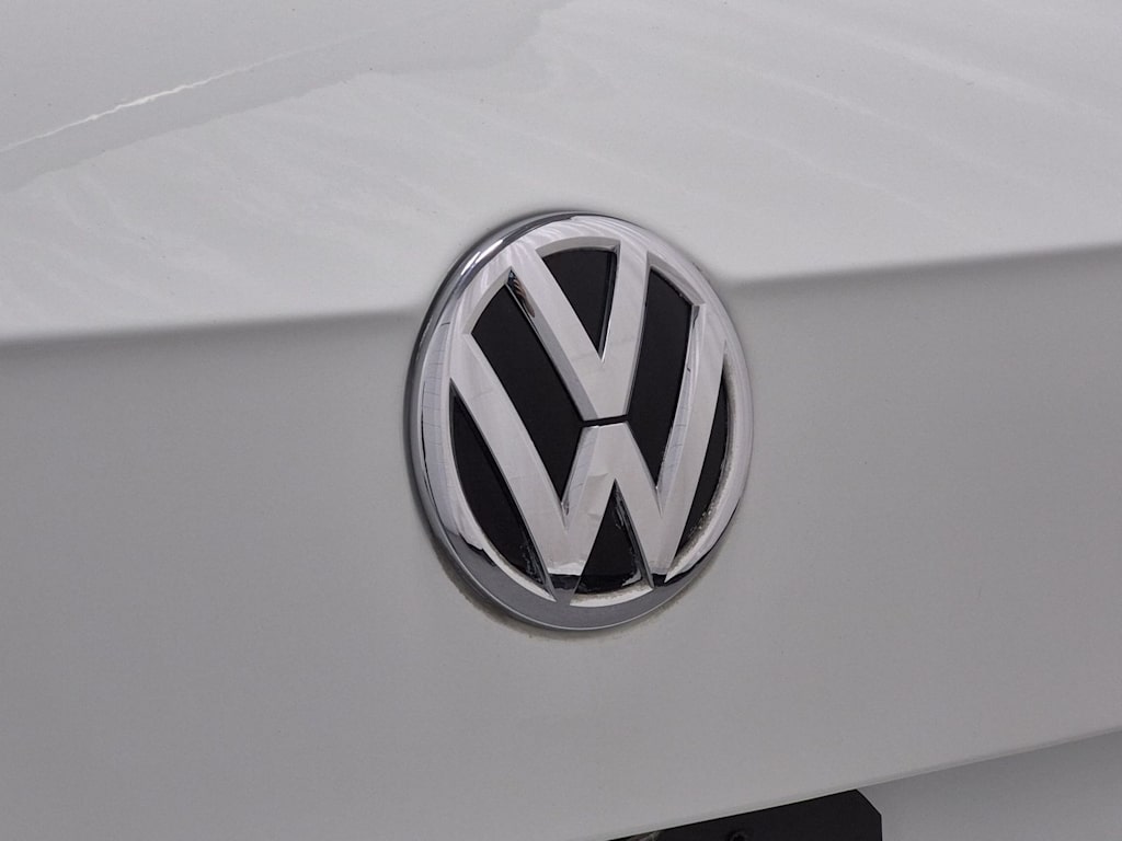 Thumbnail: 2021 Volkswagen Tiguan - 7