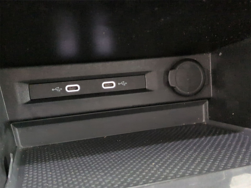 Thumbnail: 2022 Volkswagen Tiguan - 34